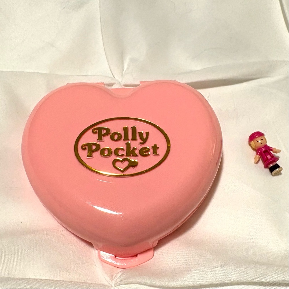 Polly Pocket Heidi’s Alpine Chalet made in 1989 by Blue Bird - Picture 5 of 8